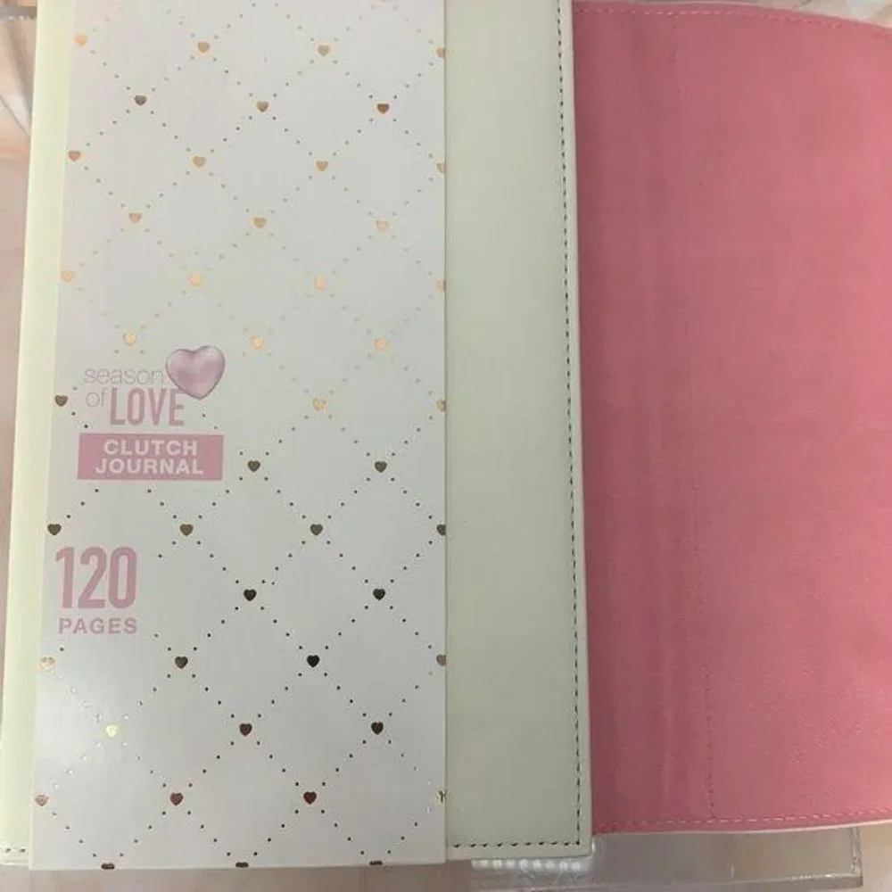 Season Of Love Off‎ White Clutch Journal 120 Pages Zippered Compartment Heart
